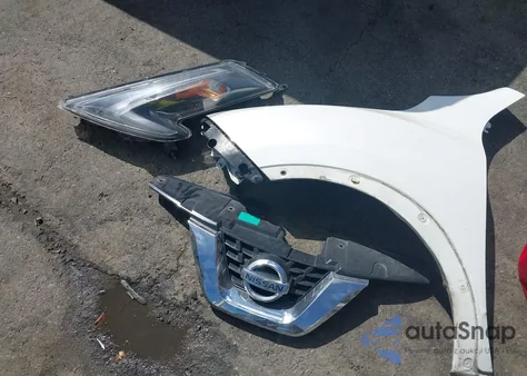 2015 Nissan Juke S from USA, damaged, VIN JN8AF5MR5FT513054